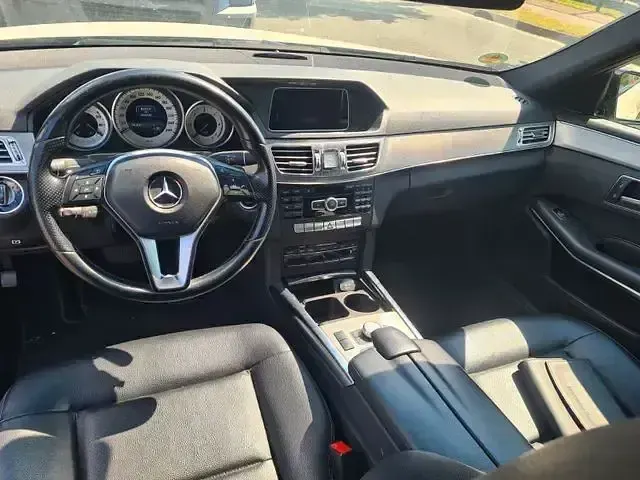 Gebraucht Mercedes E250 204 PS (150 kW) 2013 Weiß Limousine