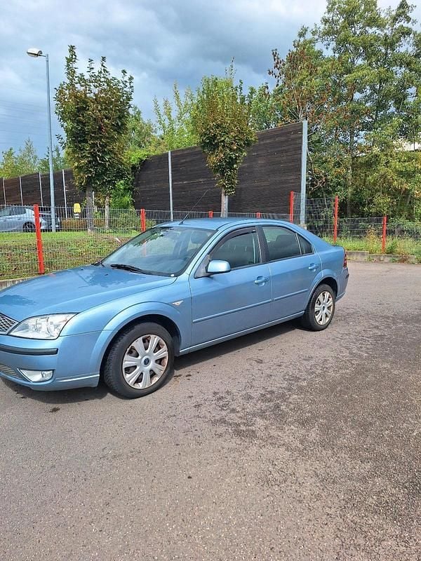 Blau Gebraucht 2006 Ford Mondeo Limousine | 800 € (Superpreis) - Bild 1/4