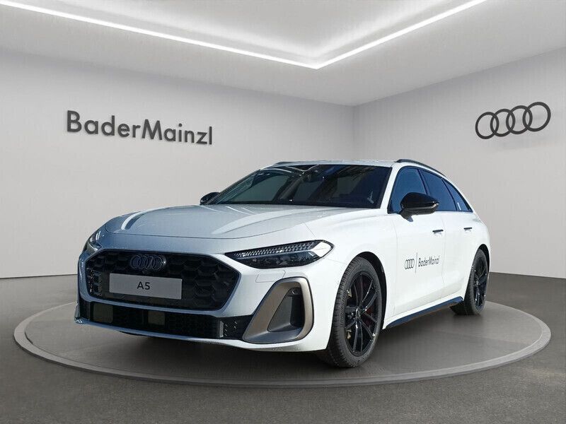 Weiß Gebraucht 2024 Audi A5 Ambiente Coupé | 65.999 € (Fairer Preis) - Bild 1/4