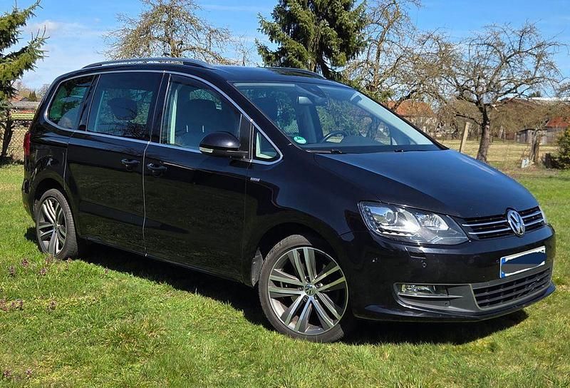 Gebraucht VW Sharan Life 177 PS (130 kW) 2013 Schwarz Van / Kleinbus