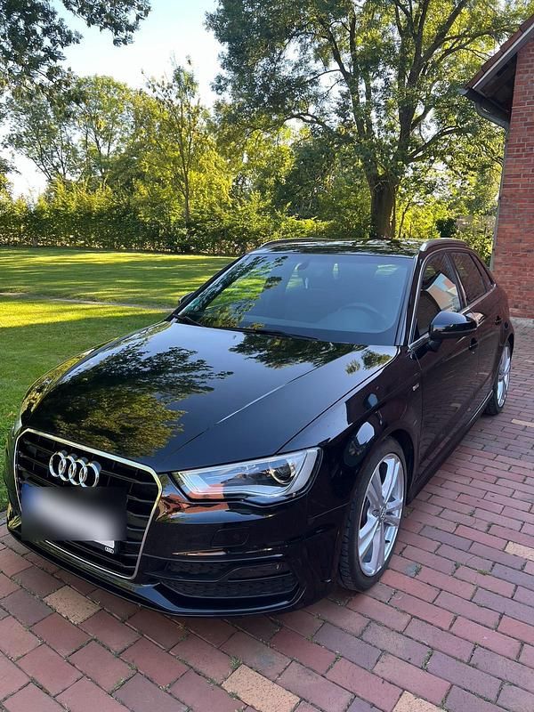 Gebraucht Audi A3 Sportback S-Line 150 PS (110 kW) 2015 Schwarz Kleinwagen