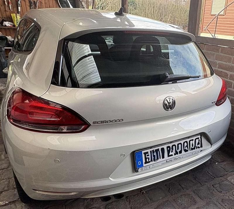 Usata VW Scirocco 122 CV (89 kW) 2012 Argento Coupé