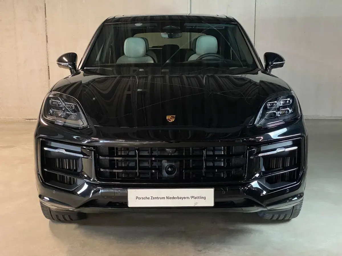 Nowe Porsche Cayenne Black Edition 470 KM (345 kW) 2026 Czarny SUV