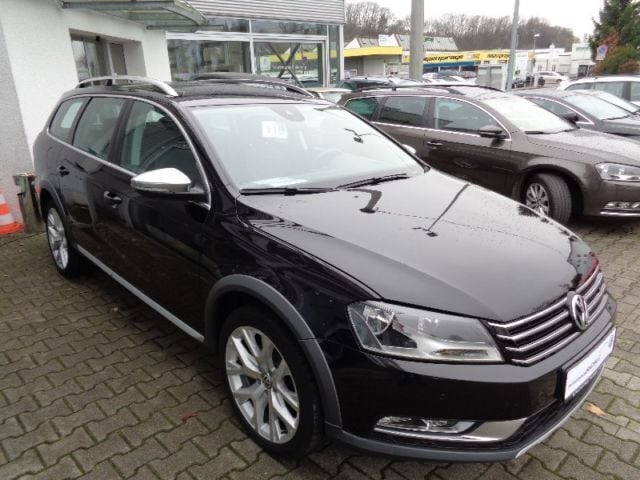 Gebraucht VW Passat Alltrack 140 PS (102 kW) 2013 Schwarz metallic Kombi