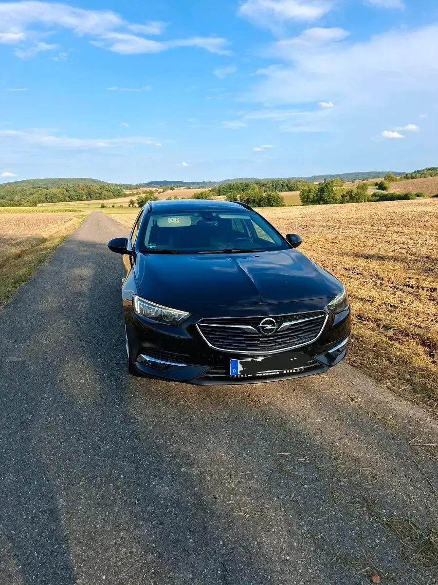 Gebraucht Opel Insignia 136 PS (100 kW) 2019 Schwarz Kombi