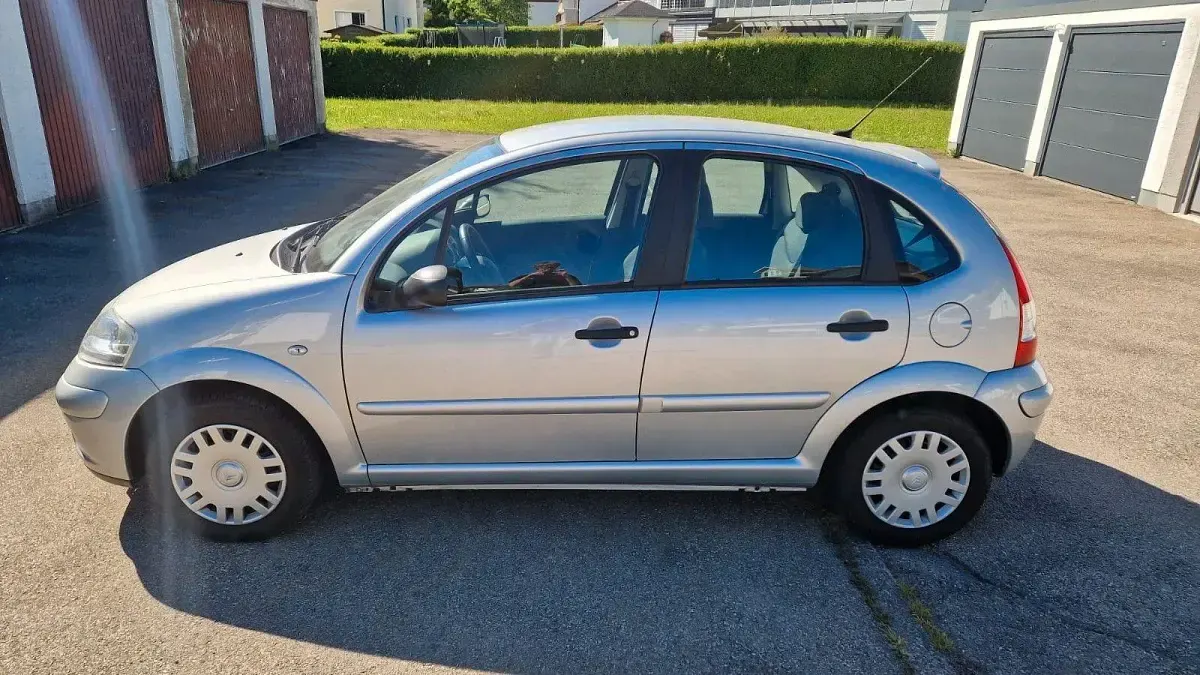 Gebraucht Citroën C3 Tonic 74 PS (54 kW) 2009 Grau Limousine