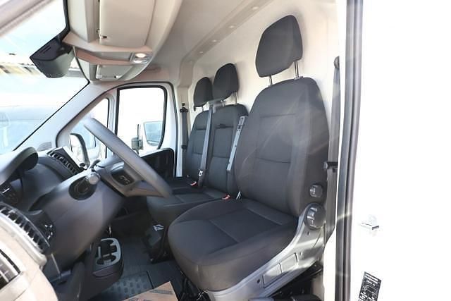 Neu Fiat Ducato 140 PS (102 kW) 2025 Weiß weiß Van
