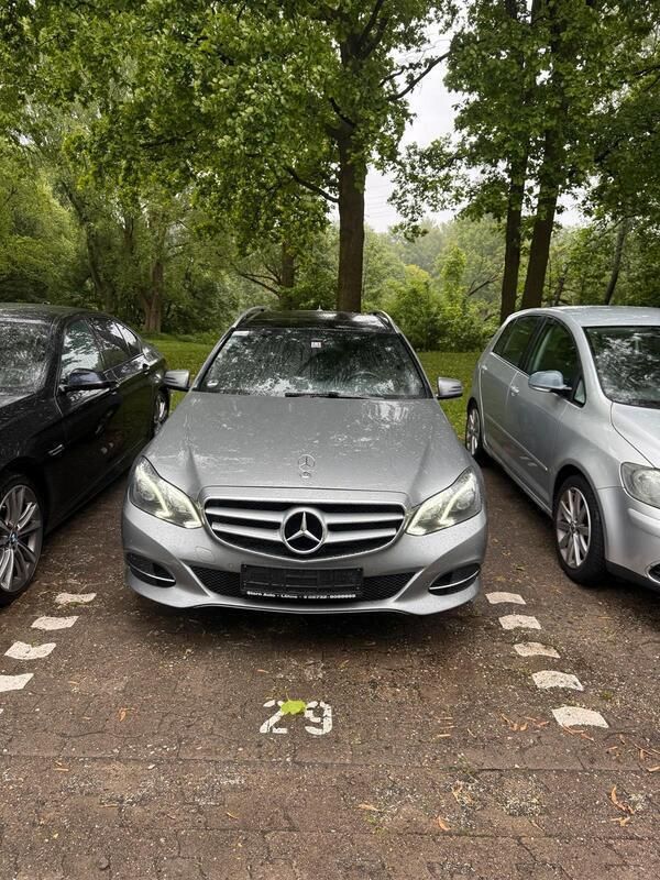 Grau Gebraucht 2014 Mercedes E250 Avantgarde Kombi | 14.000 € (Fairer Preis) - Bild 1/4