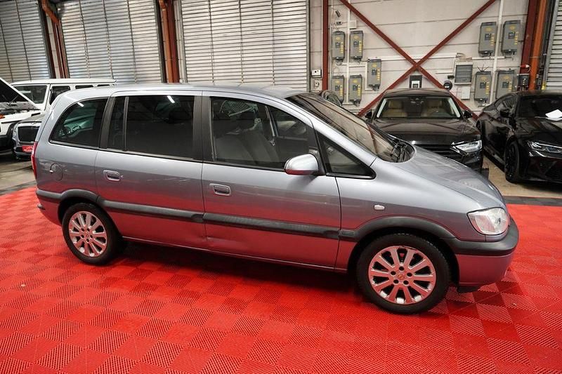 Gebraucht Opel Zafira 147 PS (108 kW) 2003 Grau Van / Kleinbus