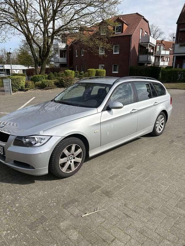 Gebraucht BMW 318 129 PS (94 kW) 2007 Kombi