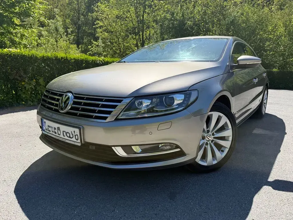 Second-hand VW CC 160 CP (117 kW) 2013 Maro Berlinǎ