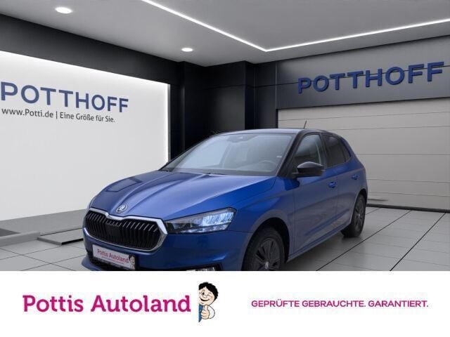 Blau Gebraucht 2024 Skoda Fabia Selection Limousine | 19.977 € (Fairer Preis) - Bild 1/4