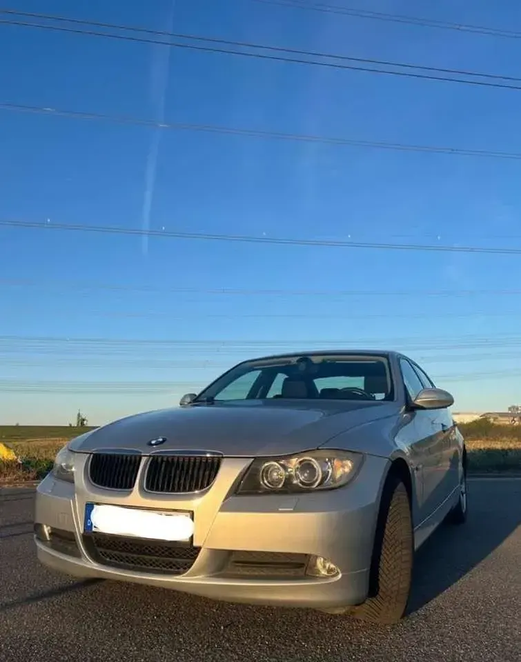 Gebraucht BMW 320 170 PS (125 kW) 2008 Limousine