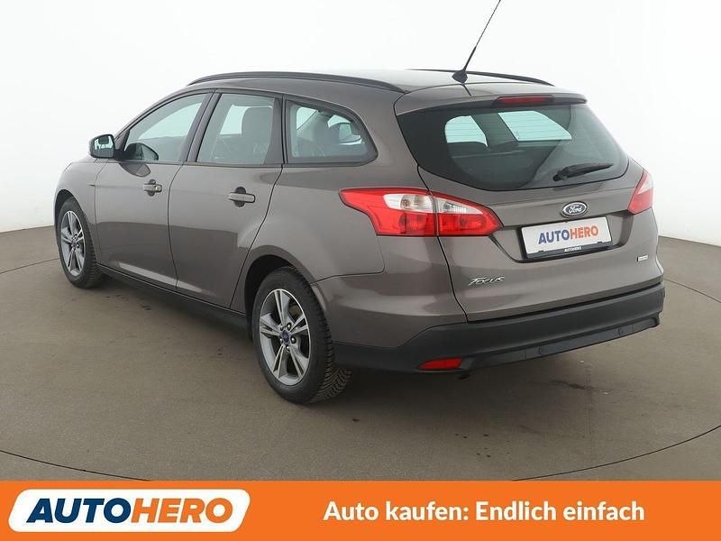 Gebraucht Ford Focus SYNC Edition 125 PS (91 kW) 2014 Grau Kombi