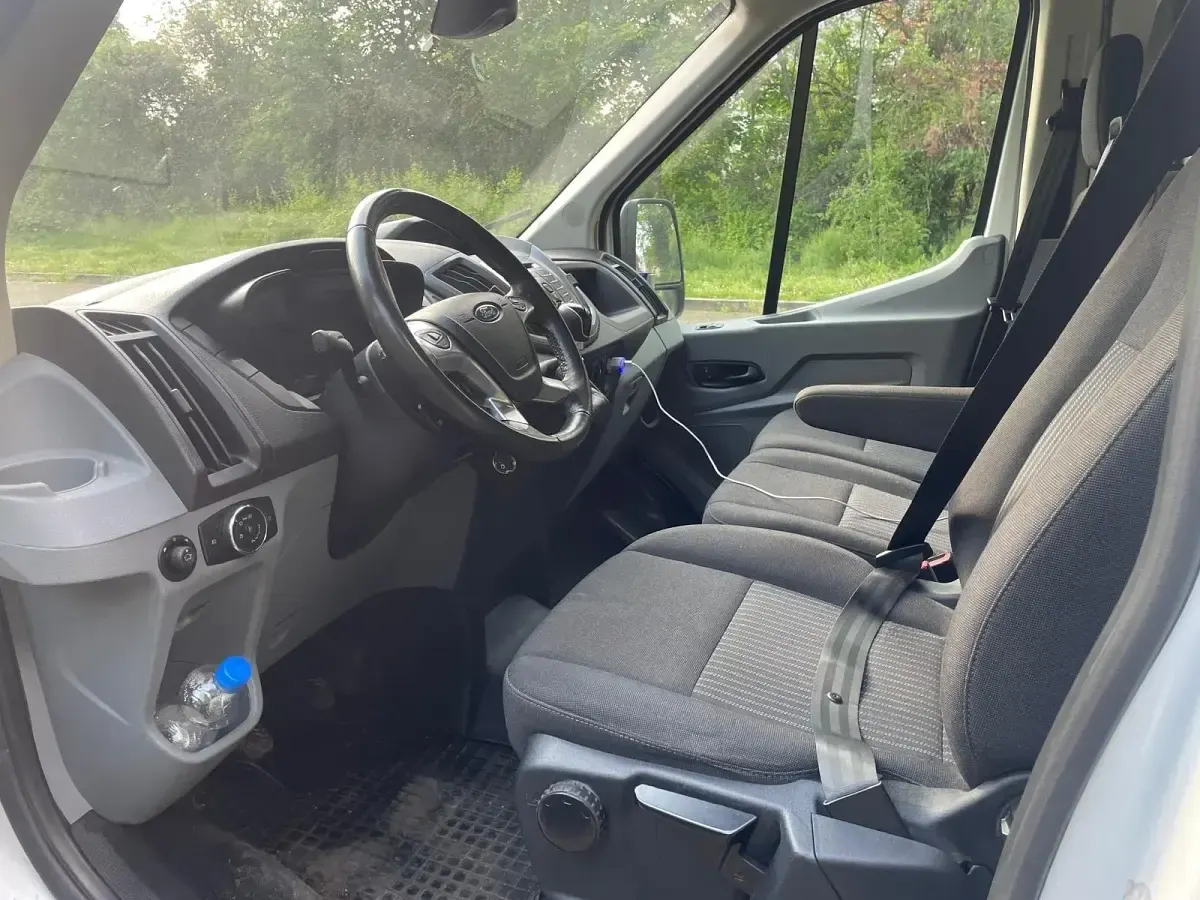 Gebraucht Ford Transit 170 PS (125 kW) 2020 Weiß Van / Kleinbus