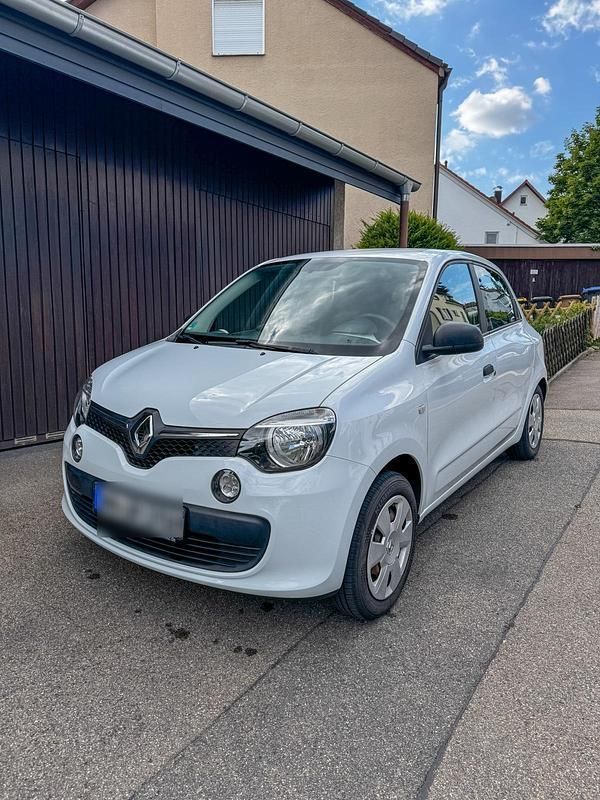 Weiß Gebraucht 2016 Renault Twingo Kleinwagen | 5.490 € (Fairer Preis) - Bild 1/4