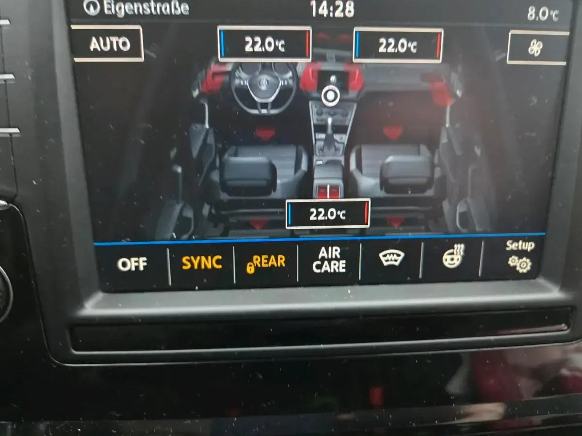 Gebraucht VW Touran 150 PS (110 kW) 2017 Blau Van / Kleinbus