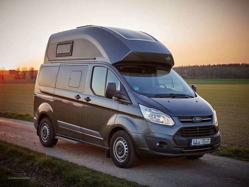 Grau Gebraucht 2018 Ford Transit Custom Nugget Van / Kleinbus | 44.500 € (Teuer) - Bild 1/4