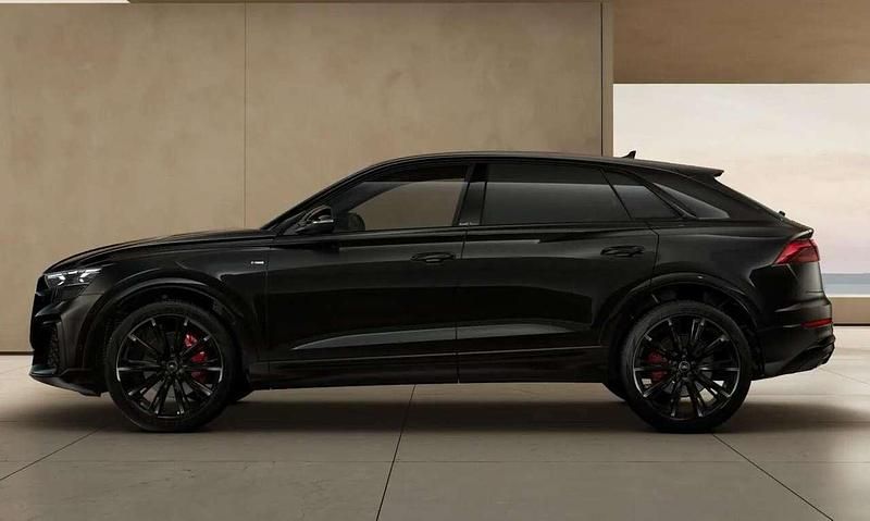 Mythosschwarz metallic Neu 2025 Audi Q8 S-Line SUV | 88.791 € (Superpreis) - Bild 1/4