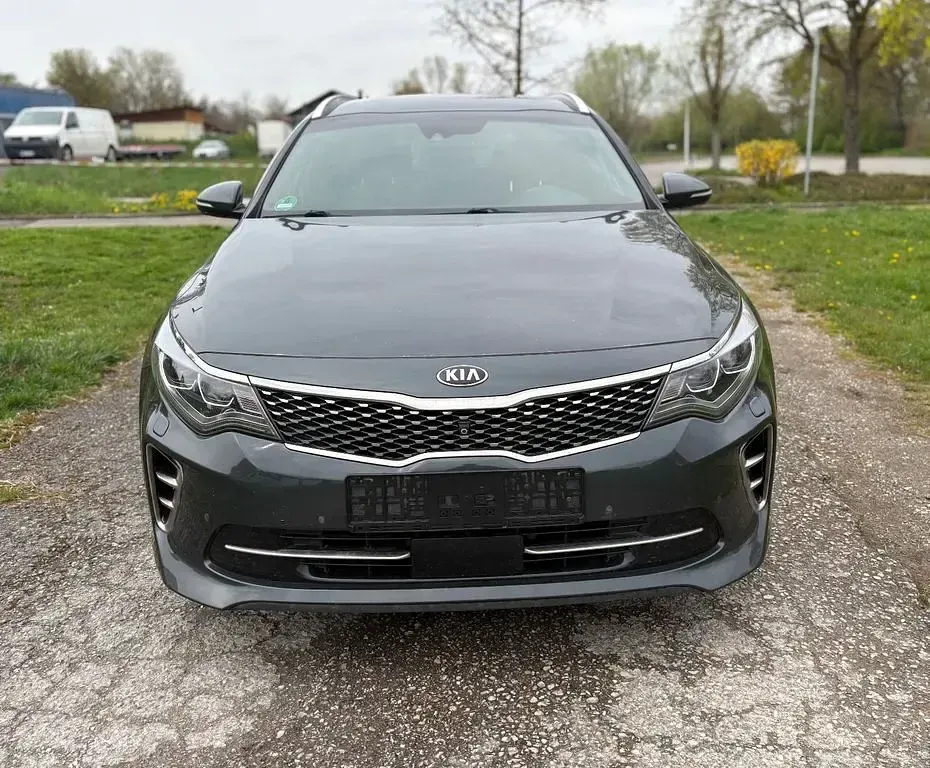Gebraucht Kia Optima GT-Line 141 PS (103 kW) 2016 Grau Kombi