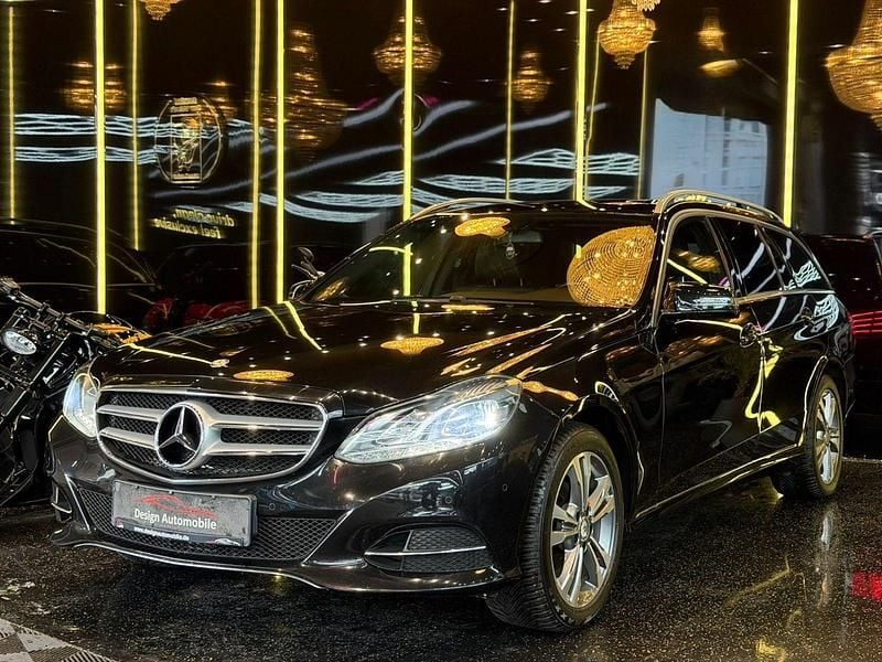 Gebraucht Mercedes E200 184 PS (135 kW) 2015 Schwarz Kombi