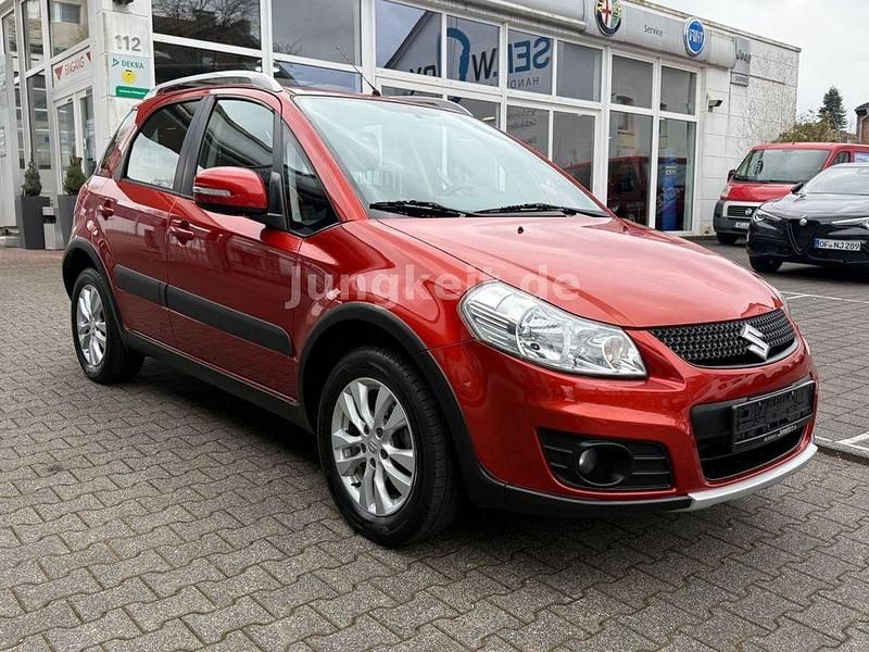 Gebraucht Suzuki SX4 Style 120 PS (88 kW) 2013 Orange Limousine