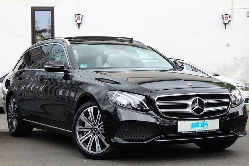 Schwarz Gebraucht 2018 Mercedes E400 Avantgarde Limousine | 35.585 € (Guter Preis) - Bild 1/4