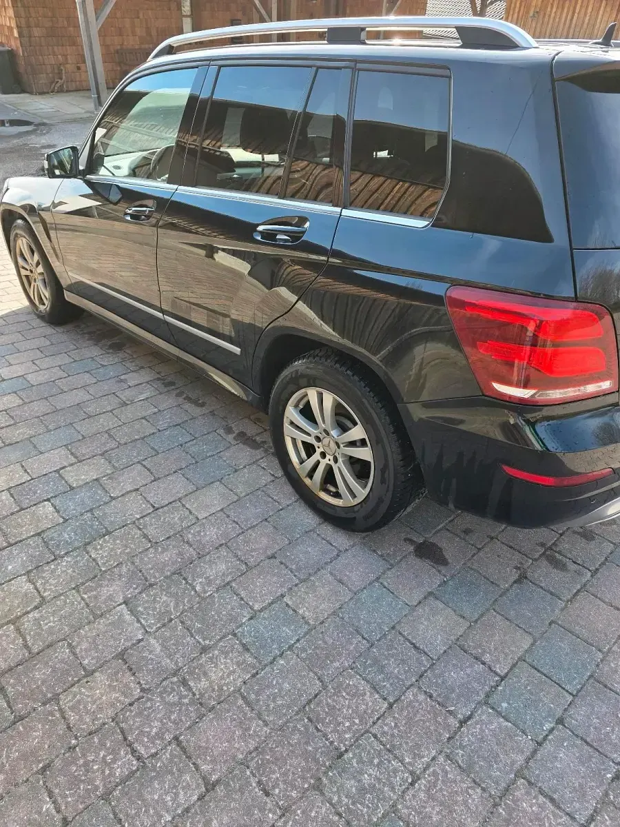 Gebraucht Mercedes GLK220 177 PS (130 kW) 2014 Schwarz SUV