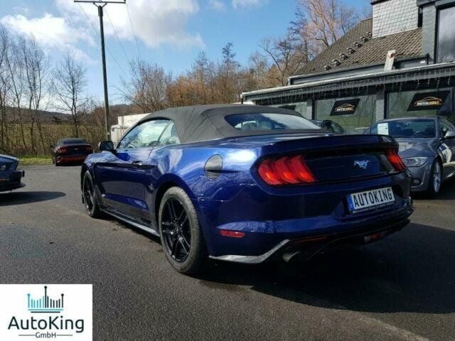 Gebraucht Ford Mustang 317 PS (233 kW) 2018 Blau metallic Cabrio