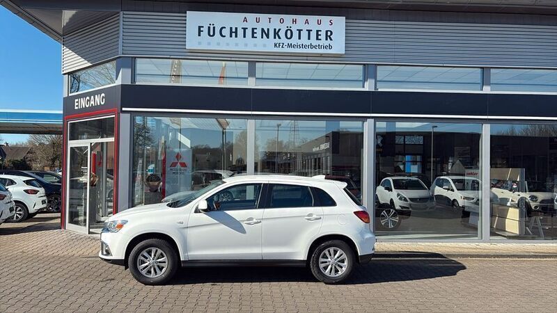Weiß Gebraucht 2019 Mitsubishi ASX Diamant Edition SUV | 15.950 € (Etwas zu teuer) - Bild 1/4