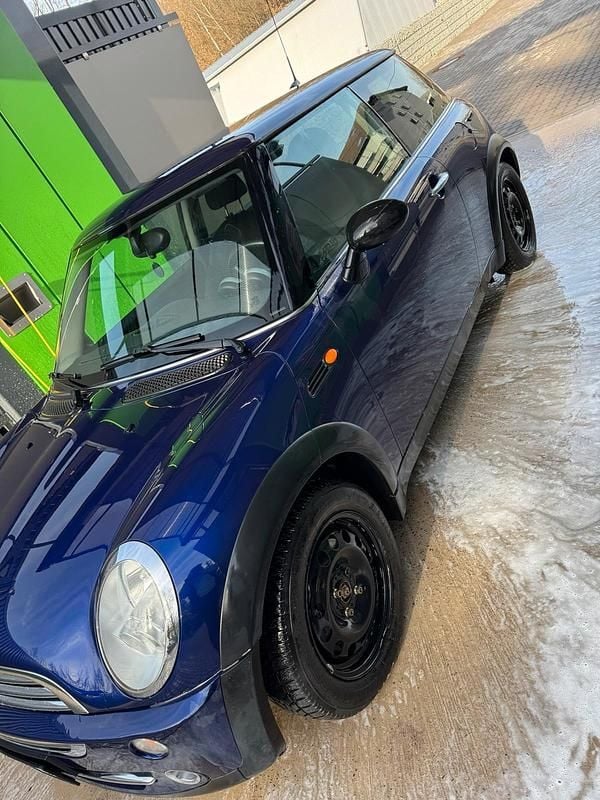 Used Mini Cooper 90 HP (66 kW) 2004 Blue Hatchback