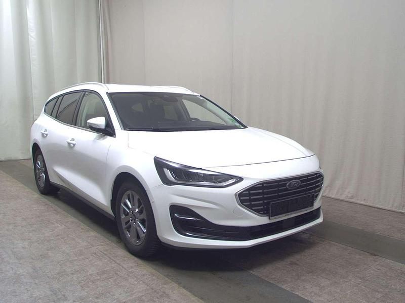 Gebraucht Ford Focus Titanium X 116 PS (85 kW) 2023 Frost weiss Kombi