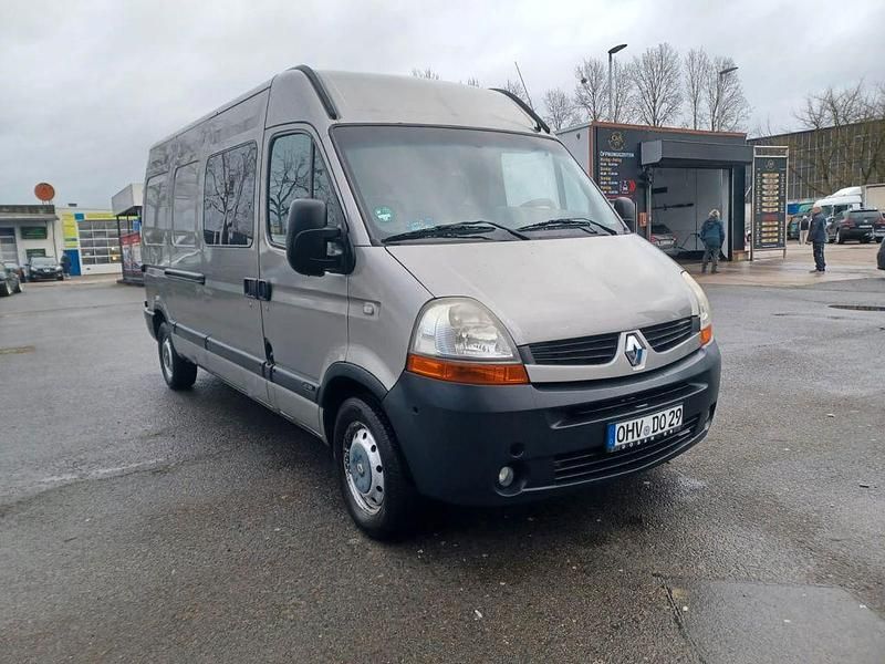 Usata Renault Master 120 CV (88 kW) 2008 Beige Berlina