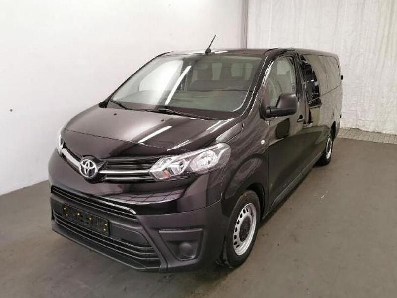 Gebraucht Toyota Proace 144 PS (105 kW) 2023 Schwarz Van / Kleinbus