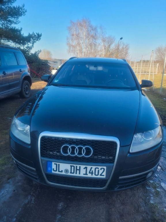 Schwarz Gebraucht 2005 Audi A6 Ambiente Kombi | 3.750 € (Guter Preis) - Bild 1/4