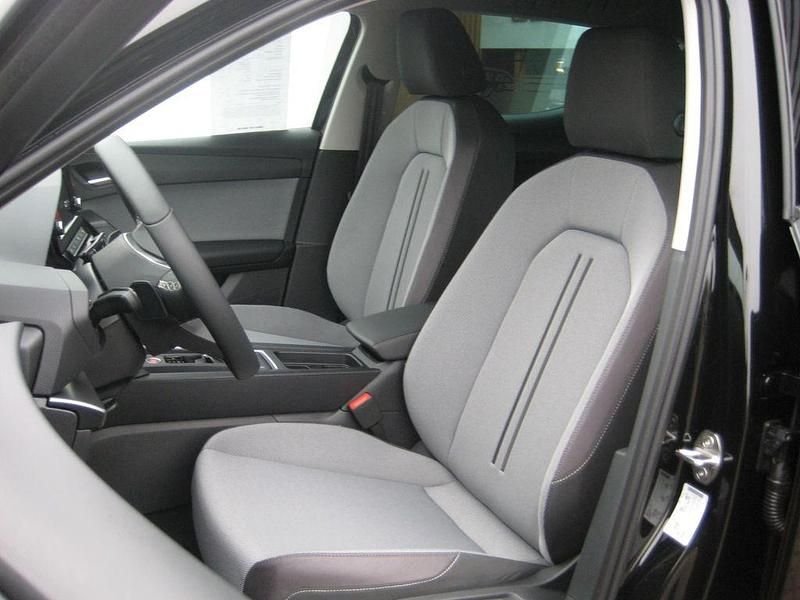 Gebraucht Seat Leon Style 110 PS (80 kW) 2024 Schwarz Limousine