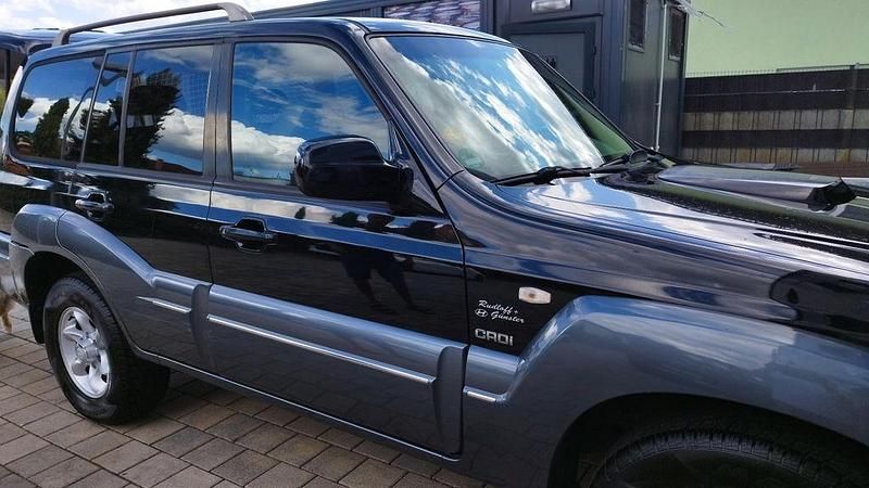 Schwarz Gebraucht 2007 Hyundai Terracan GLS SUV | 6.950 € (Fairer Preis) - Bild 1/4