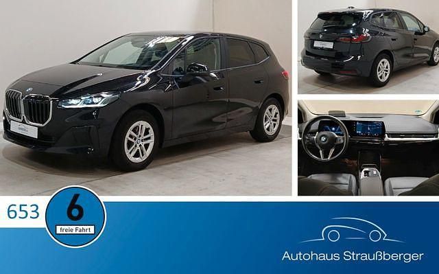 Schwarz Gebraucht 2024 BMW 218 Active Tourer Luxury Line Van / Kleinbus | 29.680 € (Guter Preis) - Bild 1/4