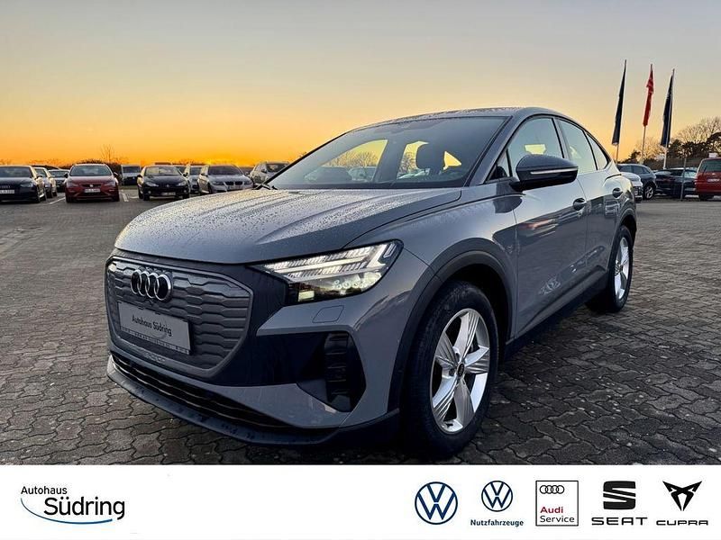 Kieselgrau Gebraucht 2022 Audi Q4 Sportback e-tron SUV | 33.789 € (Fairer Preis) - Bild 1/4