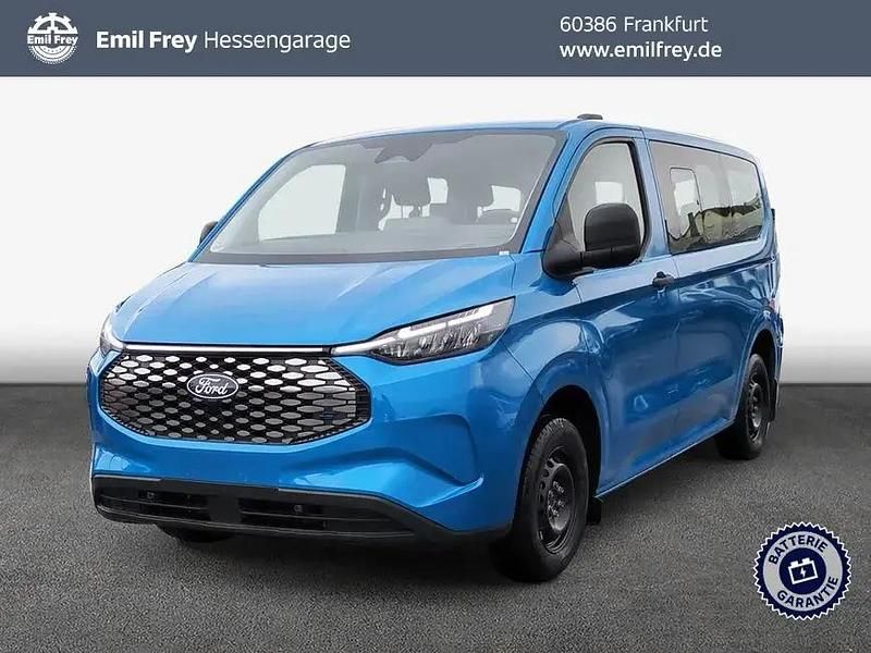 Blau Gebraucht 2024 Ford E-Transit Trend Van | 39.865 € (Superpreis) - Bild 1/3