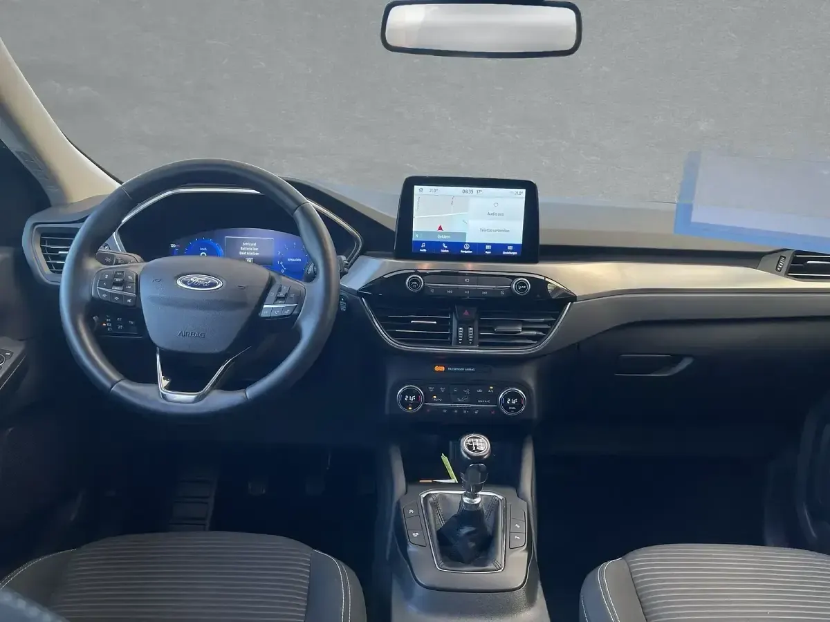 Gebraucht Ford Kuga Titanium 151 PS (111 kW) 2021 Obsidianschwarz (metallic) SUV