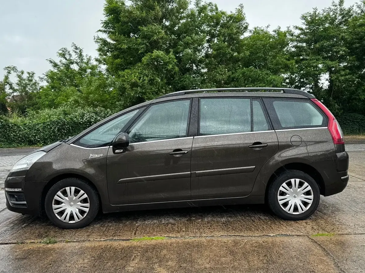 Gebraucht Citroën C4 120 PS (88 kW) 2011 Braun Van / Kleinbus
