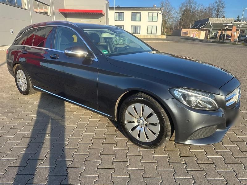 Gebraucht Mercedes C250 204 PS (150 kW) 2016 Grau Kombi