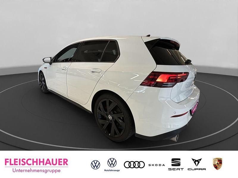Gebraucht VW Golf VIII Style 300 PS (220 kW) 2022 Weiss Limousine