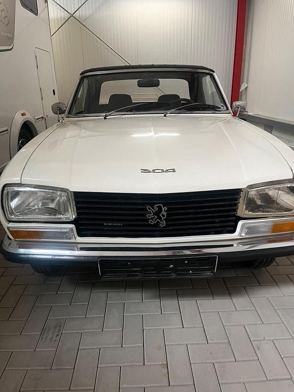 Weiß Gebraucht 1973 Peugeot 304 S Cabrio | 11.111 € - Bild 1/4
