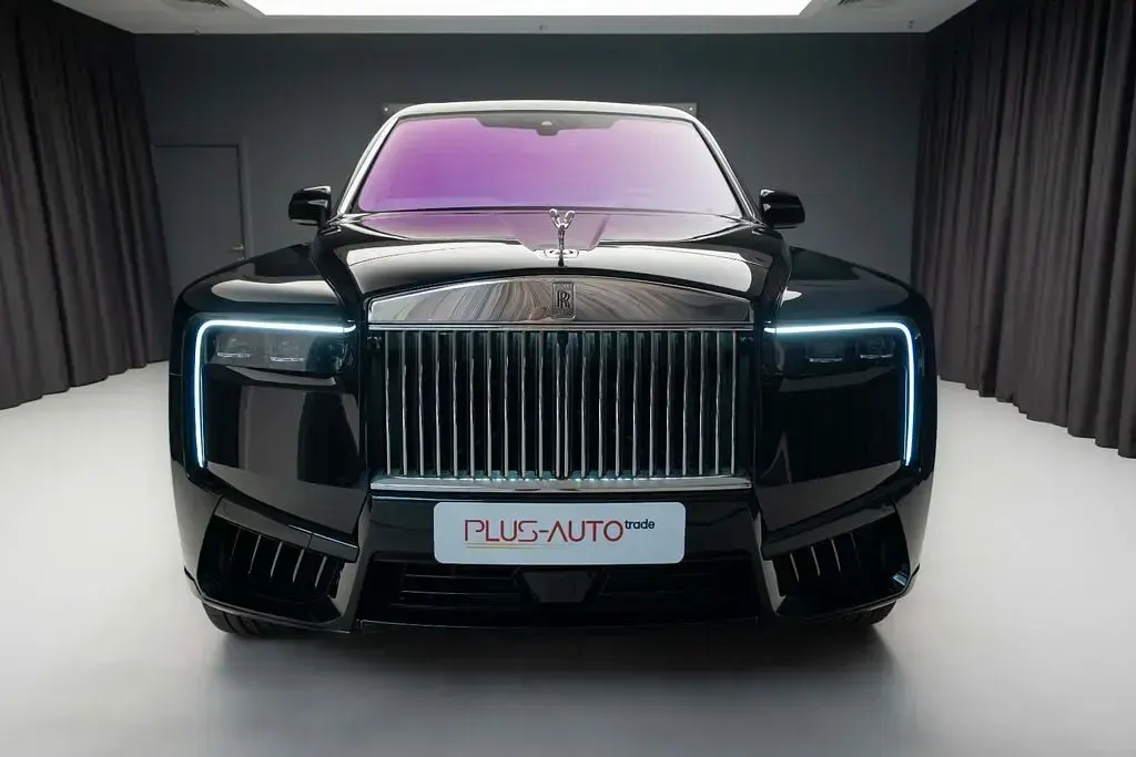 Gebraucht Rolls Royce Cullinan 544 PS (400 kW) 2026 Schwarz SUV