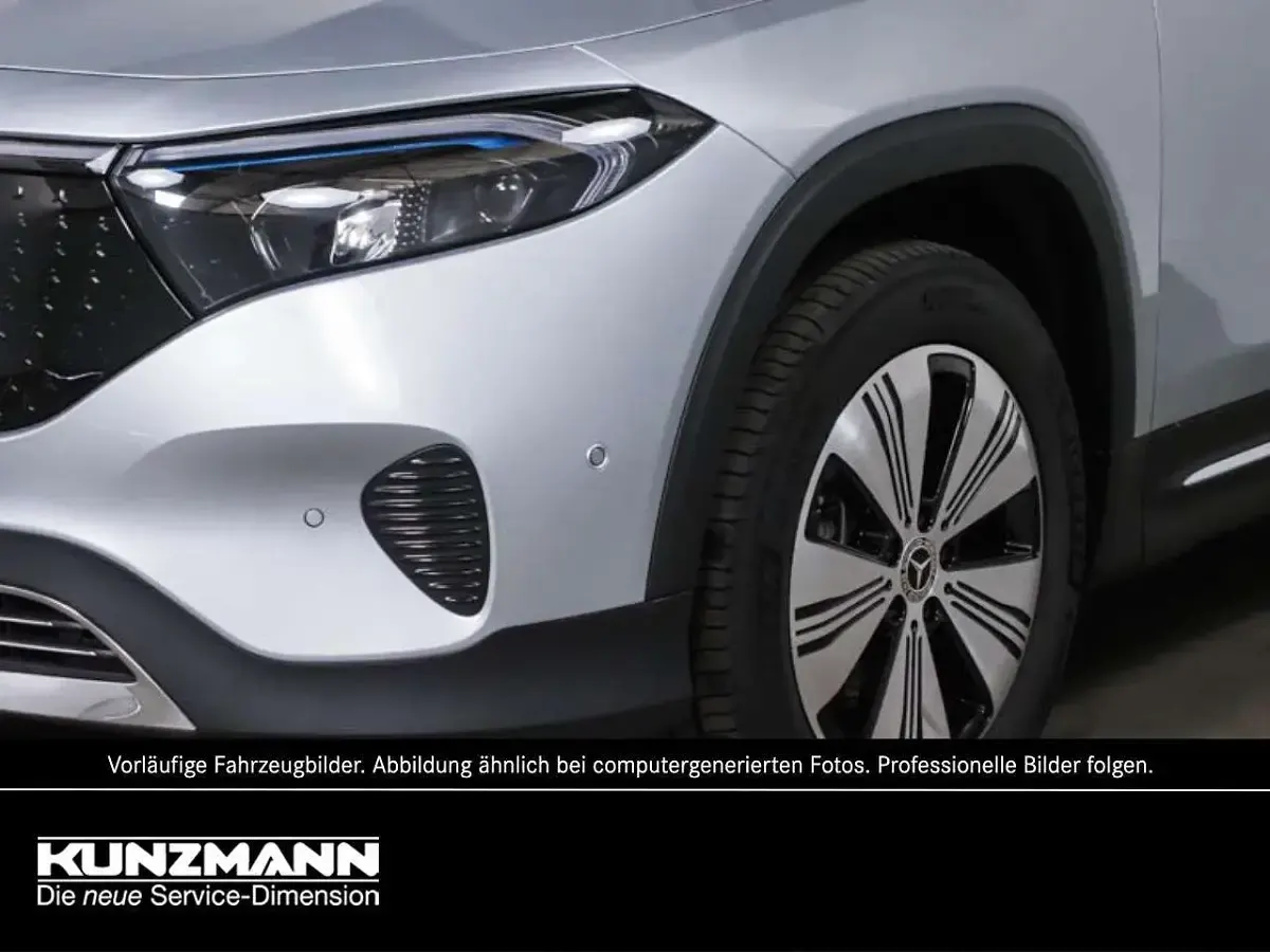 Gebraucht Mercedes EQB250+ Progressive 139 kW (190 PS) 2025 Silber SUV