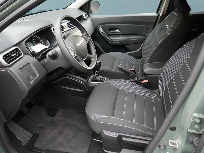 Gebraucht Dacia Duster 131 PS (96 kW) 2023 Andere SUV