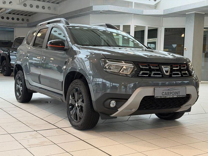 Gebraucht Dacia Duster Extreme 131 PS (96 kW) 2022 Grau SUV