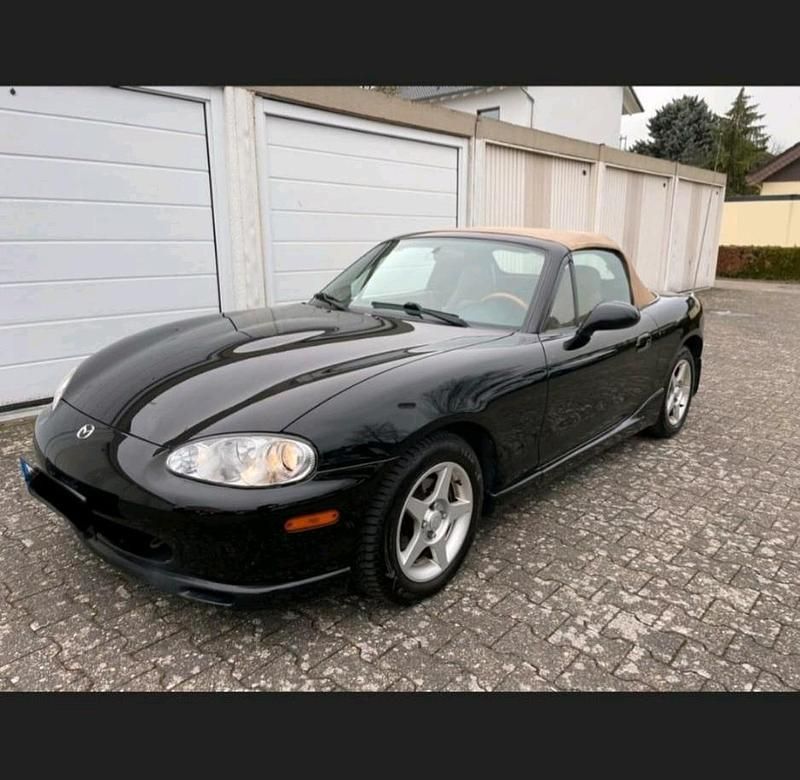 Schwarz Gebraucht 2002 Mazda MX5 Cabrio | 4.800 € (Guter Preis) - Bild 1/4